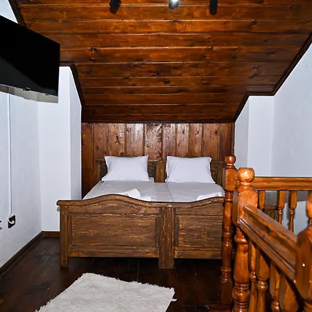 къща джано 도브리니쉬트