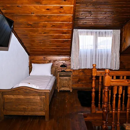 къща джано 게스트하우스 도브리니쉬트